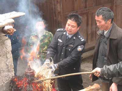 杨启明：贵州天下西江的守护神