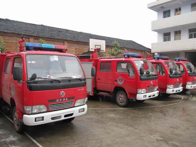 夯实农村消防基础 霍山乡镇配消防装备