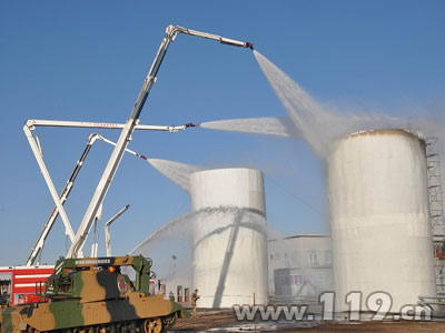 蒙陕跨区域灭火救援实战演习在内蒙举行