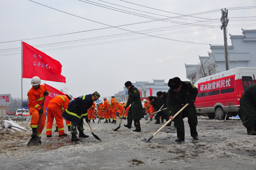 来自冰雪中的感动 铜仁消防抗冻救灾纪实