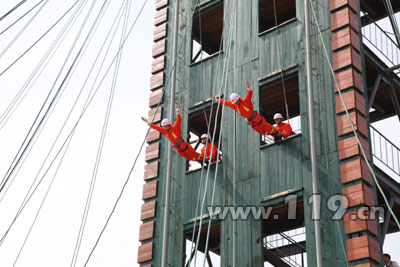 延边消防斥资38万建设十层全钢构训练塔