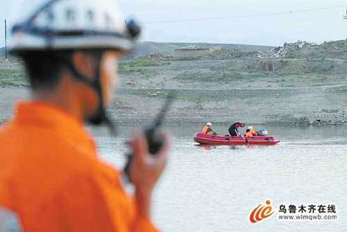 乌鲁木齐两少年幸福水库游泳遇险1人死