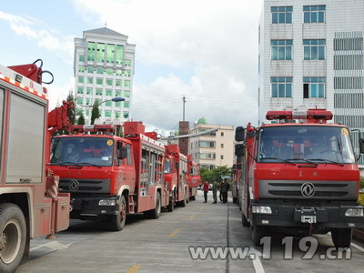 临沧350万购7辆救援车 为铁军添新翼/图