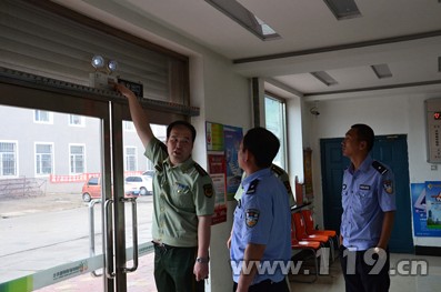 延边消防大队面对面传授民警消防知识