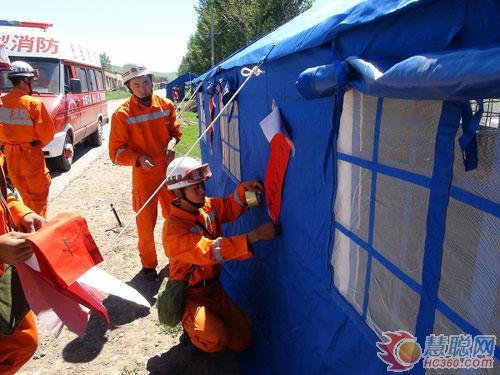 新疆发生6.6级地震 伊犁消防奋勇救援纪实