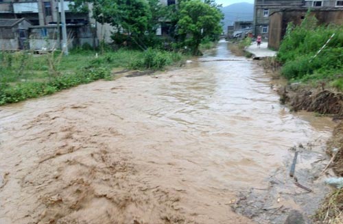 浙江舟山水库发生溃坝已致10人死亡