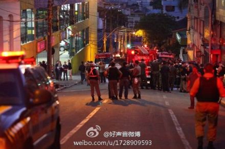 直击巴西夜总会大火233死事故现场/图