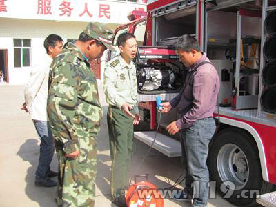 四川宁南消防喜添多功能抢险救援车