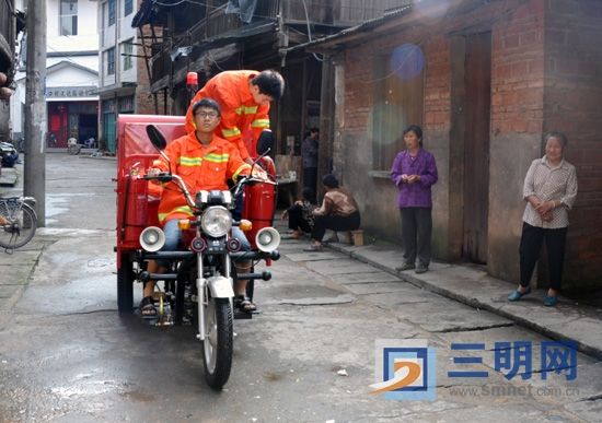 泰宁有了能走街串巷的“迷你消防车”/图