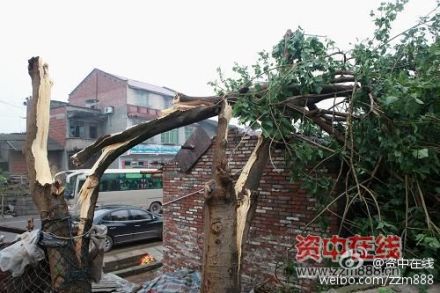 组图：四川内江遭遇大风冰雹袭击