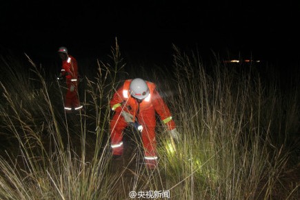 组图：青海乌兰突发山洪 500名消防搜救