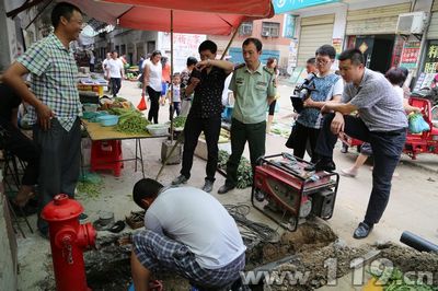 随州市鹿鹤市场结束28年无消火栓历史