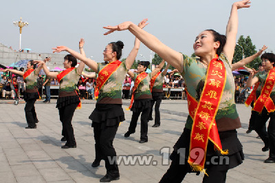 河南成立210支“妈妈防火团”消防服务队