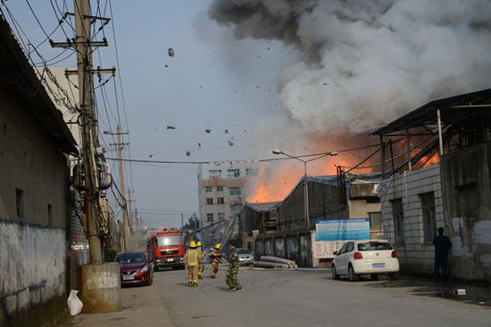 温州市化工市场大火已灭 事故造成3人受伤