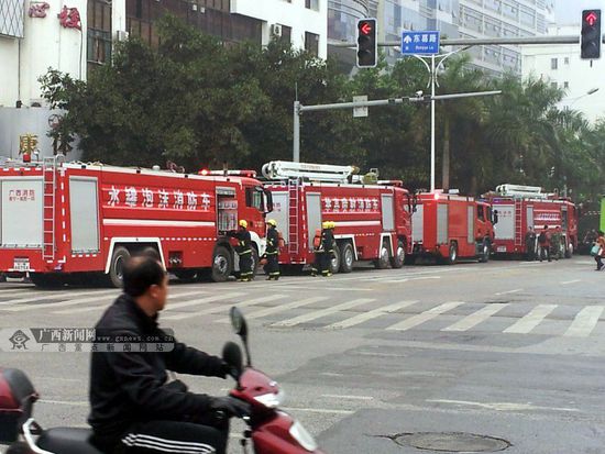 广西中医药大学制药厂六楼药剂室发生火灾