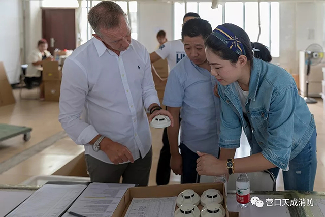 智慧天成，迈向国际｜LPCB商务总监莅临营口天成消防！