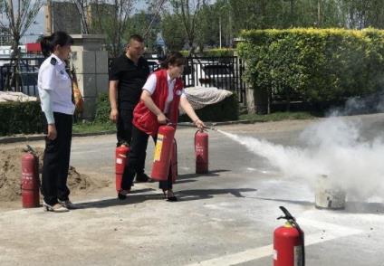 长春市宽城区欣园街道桐雨社区组织应急突发火灾消防演练