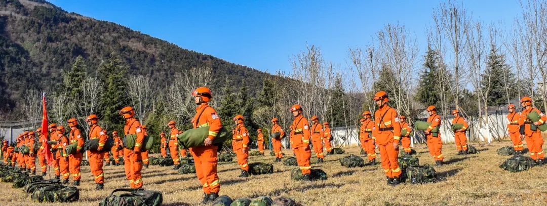 新疆森林消防总队：全面提升火灾扑救能力 努力锻造灭火尖刀力量