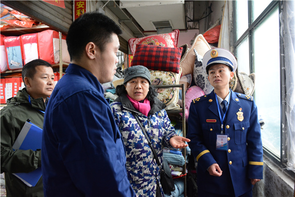 湖南桂阳县政府组织开展商贸城市场消防安全集中整治行动