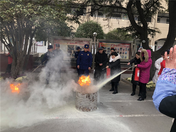 安徽淮北消防深入校园开展消防安全培训活动