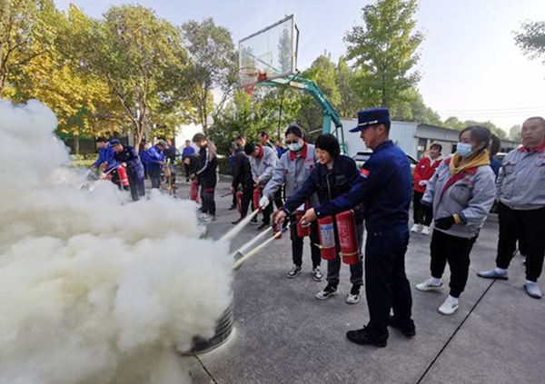 沁阳市消防救援大队深入辖区开展消防知识宣讲及消防安全培训