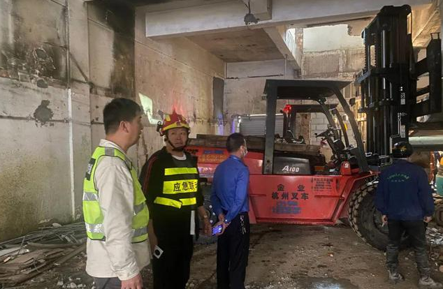 温州龙港一厂房发生坍塌 1人遇难