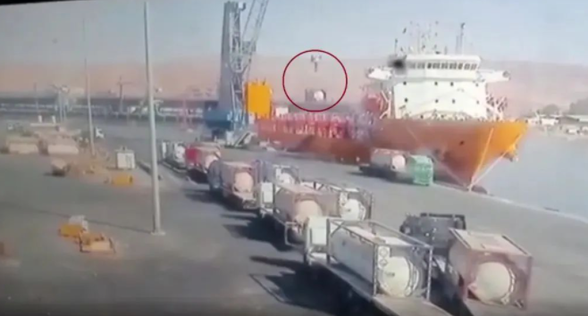 约旦毒气罐泄漏致14死265伤！有中国船员受伤