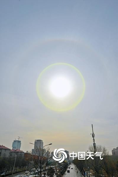 今日二月二“龙抬头” 北京上空出现日晕景观