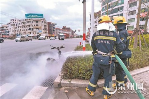 天气炎热 当心车辆易“发火”