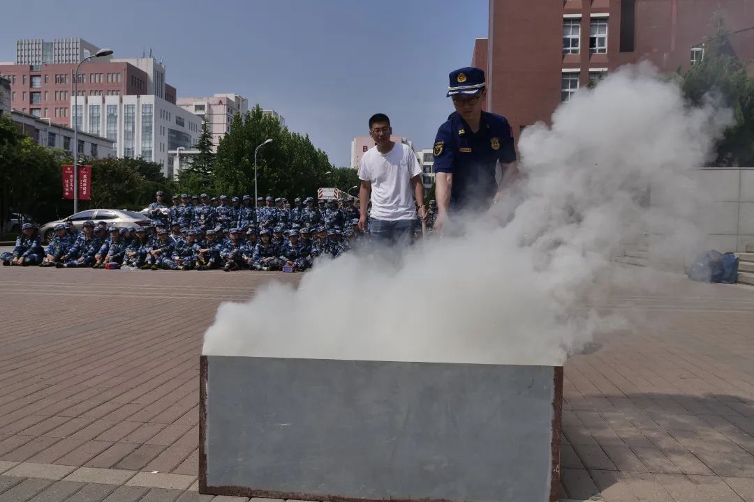 和平支队全面开展消防“开学第一课”筑牢平安开学季