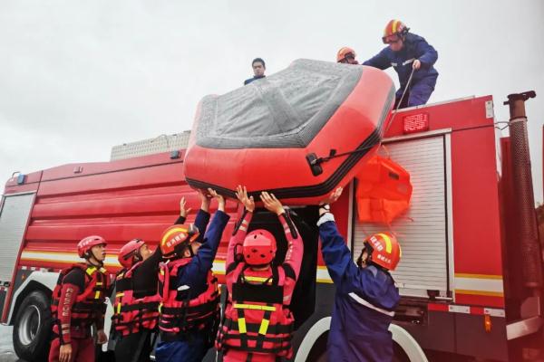 消防救援时刻在线！“海葵”再次登陆 福建多地紧急停课